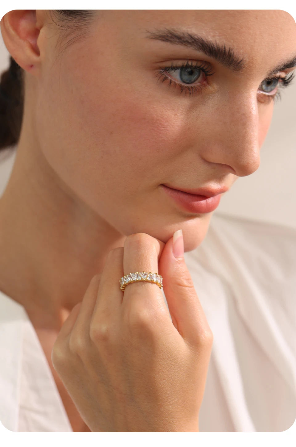 Elegance with Radiant Cubic Zirconia Serhena®