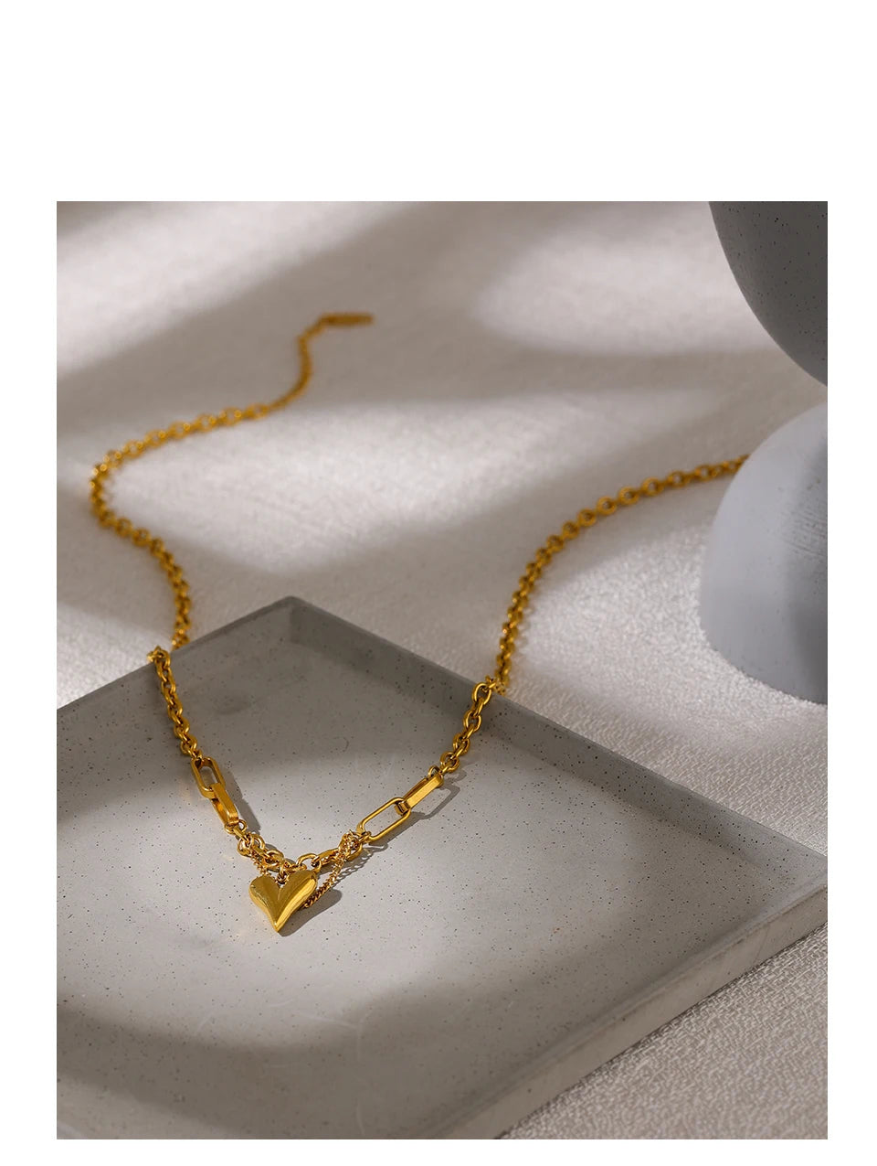 Amoréa® - Gold-Plated Heart Necklace