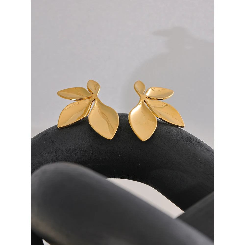 Elegance Flora Earrings