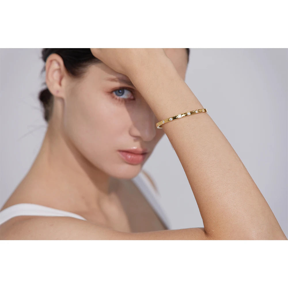 Elegance Bracelet with Zirconias Gold Plated