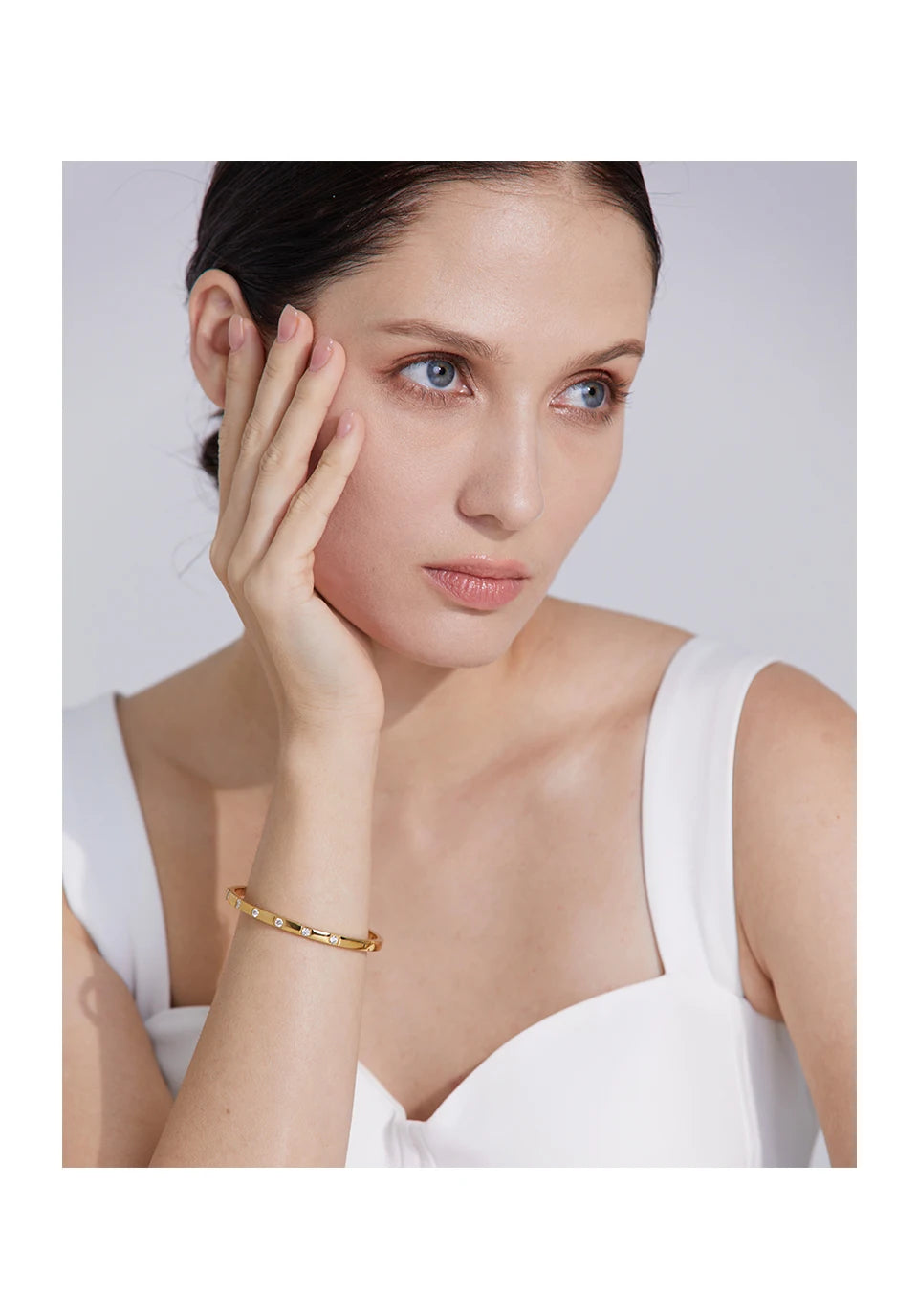 Elegance Bracelet with Zirconias Gold Plated