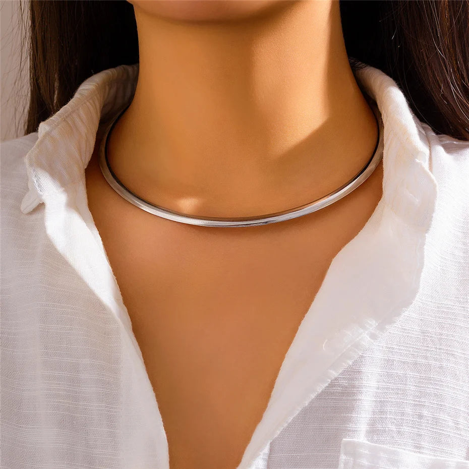 Vintage Torque Choker